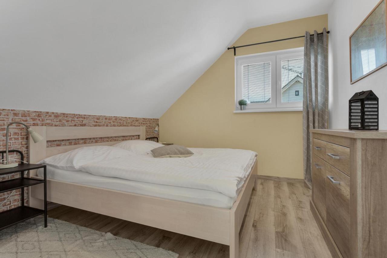 Family Apartments Klinovec Loučná pod Klínovcem Extérieur photo