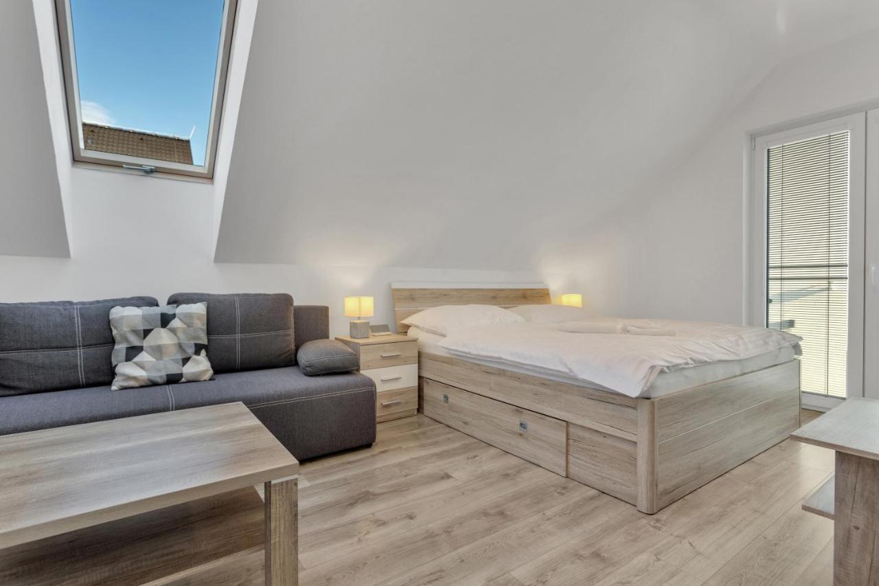 Family Apartments Klinovec Loučná pod Klínovcem Extérieur photo